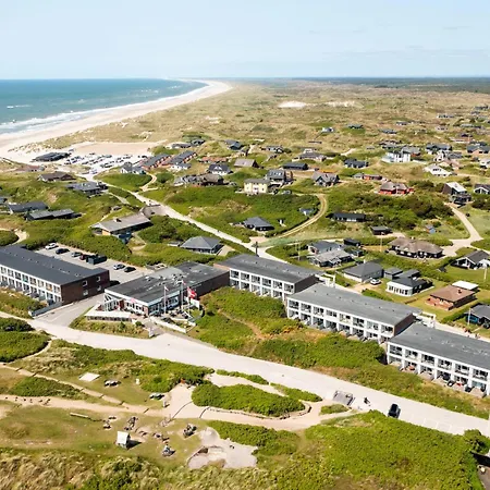 Pa 1 Sal Sj3220 Henne Strand